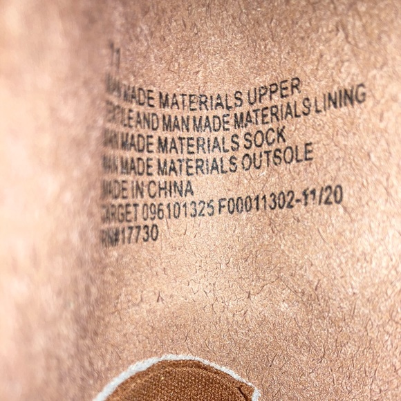 Women’s Cleo Heeled Ankle Booties—last pair! - Picture 7 of 9